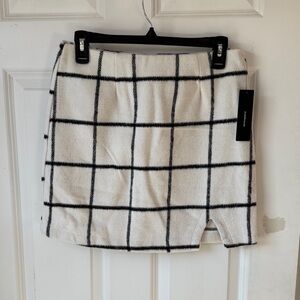 Lulu's Black and White Plaid Skirt